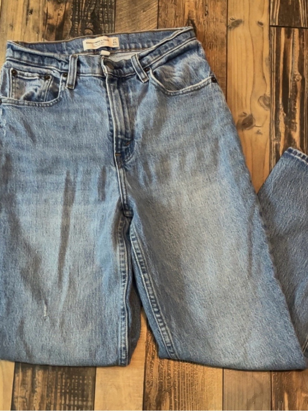 Abercrombie & Fitch Light Blue '90s Ultra High Rise Straight Jeans